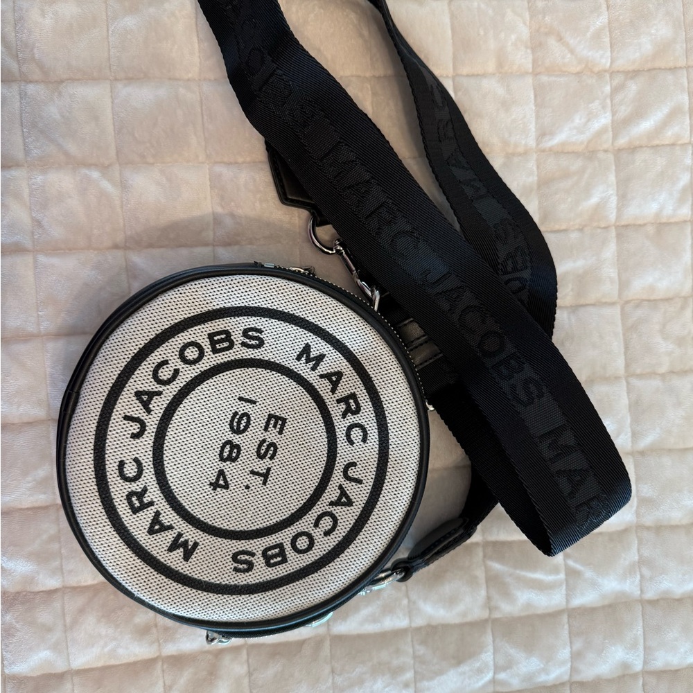 Marc Jacobs Crossbody Bag